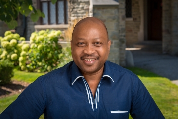 Dr. Akin Taiwo