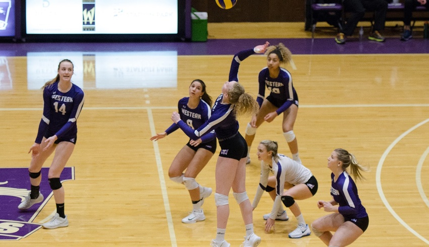 King's Volleyball players head into final weekend of action