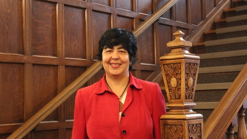 Social work professor addresses immigrant and refugee womens' experiences