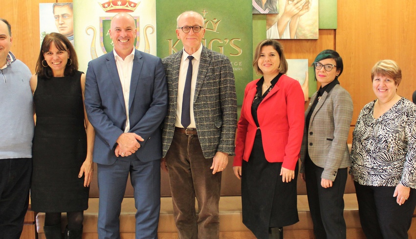 King's welcomes delegation from Rodine