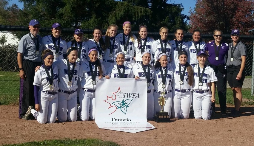 Mustangs Women's Softball takes 8th consecutive Provincial Championship