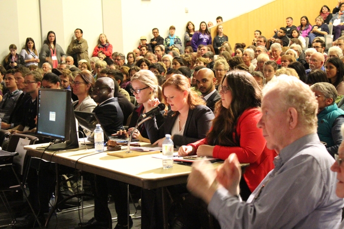 LFP: King's students keep London mayoral candidates on short leash