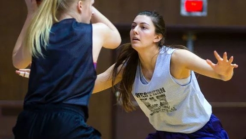 King's student leads points in women's basketball