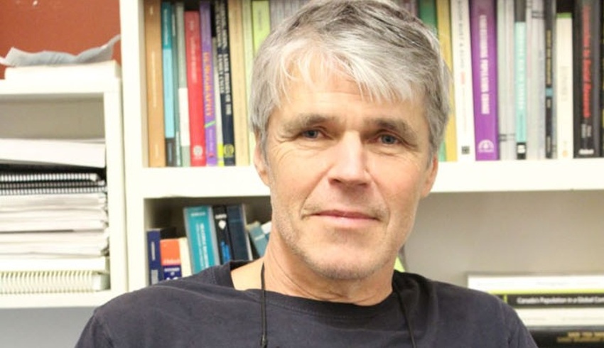 Dr. Don Kerr talks to media regarding Canada's record-low fertility rate